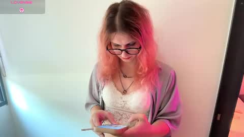 AlicePinkhead online show from July 21, 2026, 9:00 am