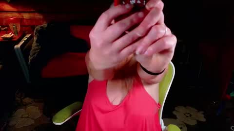 Snapshot of alicescuriosity chatting on November 21, 2025, 4:55 am Alices Curiosity online show from November 21, 2025, 4:55 am