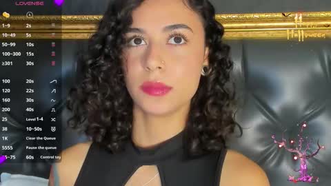 Alicestevens online show from October 23, 2025, 1:10 pm