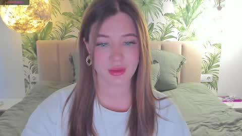 Snapshot of alicetuker chatting on June 5, 2026, 2:01 pm Alice online show from June 5, 2026, 2:01 pm
