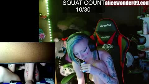 Snapshot of alicewonder52 chatting on February 16, 2025, 5:26 am Alice online show from February 16, 2025, 5:26 am