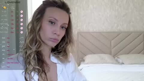 Snapshot of alicewonders_ chatting on July 8, 2026, 8:30 am Alice online show from July 8, 2026, 8:30 am