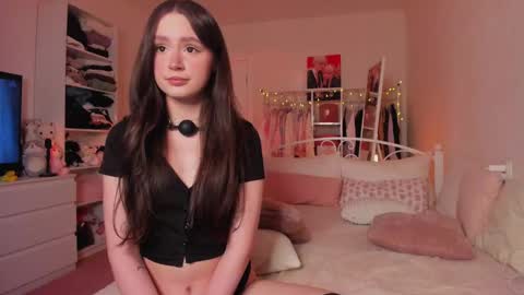 from wonderland online show from January 17, 2025, 3:43 pm