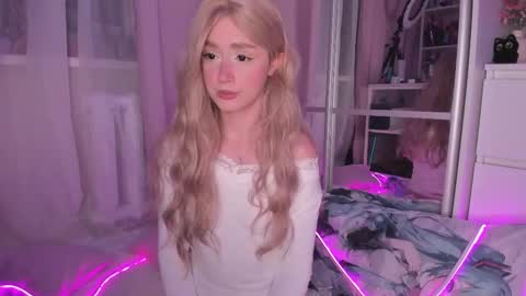 from wonderland online show from November 7, 2025, 3:56 pm