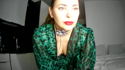 Snapshot of alicexfresh chatting on March 9, 2025, 5:28 pm AlicexFresh online show from March 9, 2025, 5:28 pm