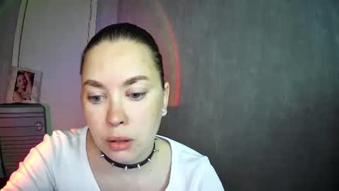 AlicexFresh online show from May 31, 2026, 5:48 am