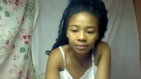 alicia9794 online show from May 26, 2026, 8:32 am