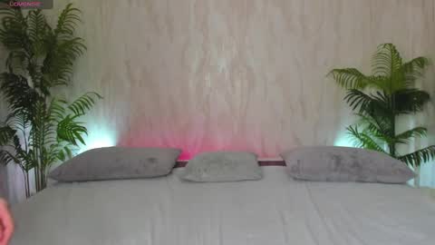 Snapshot of alicia_edwards chatting on January 21, 2025, 2:11 am Mia online show from January 21, 2025, 2:11 am