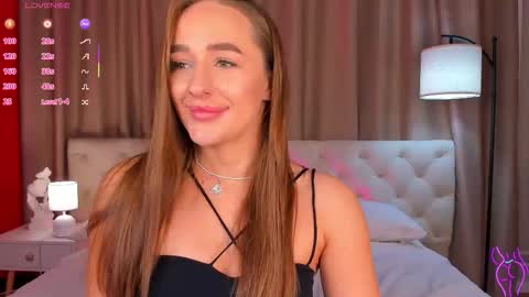 Snapshot of alicia_edwards chatting on September 26, 2025, 1:42 am Mia online show from September 26, 2025, 1:42 am