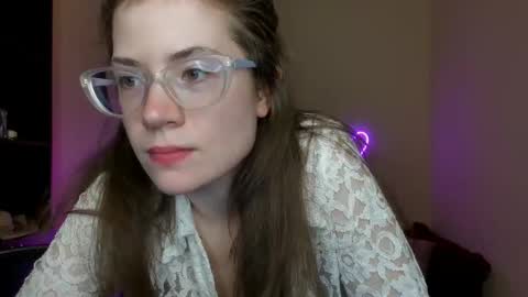 Alicia online show from February 25, 2025, 4:53 pm