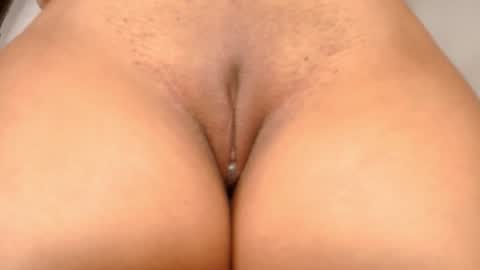 Snapshot of alicia_kyse chatting on January 21, 2025, 3:04 am Alicia Kyse online show from January 21, 2025, 3:04 am