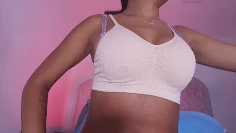 Snapshot of alicia_kyse chatting on June 25, 2026, 3:06 am Alicia Kyse online show from June 25, 2026, 3:06 am