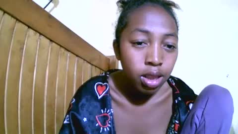 Snapshot of alicianah chatting on September 24, 2025, 8:06 am alicianah online show from September 24, 2025, 8:06 am