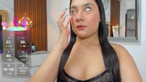 ALICIA  online show from November 7, 2025, 7:25 pm