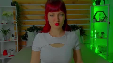 Snapshot of aliciawiliss chatting on January 13, 2026, 1:11 am aliciawiliss online show from January 13, 2026, 1:11 am