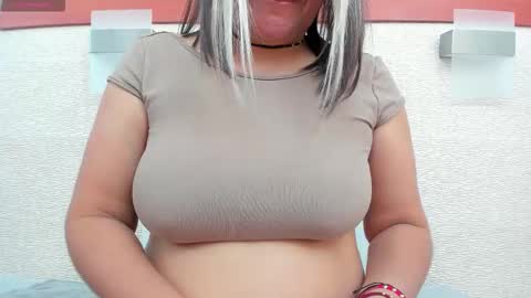 im tutti online show from March 19, 2026, 2:04 am