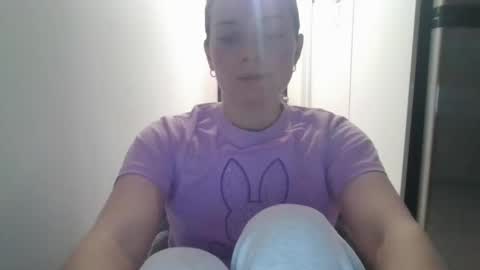alicjateenpolish online show from May 15, 2026, 3:57 am
