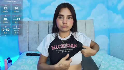 Aliclark online show from February 5, 2026, 7:29 pm