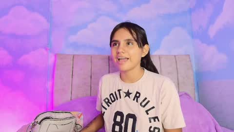 Aliclark online show from April 16, 2026, 7:14 pm