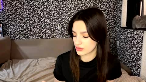 Niki online show from April 1, 2026, 1:01 pm