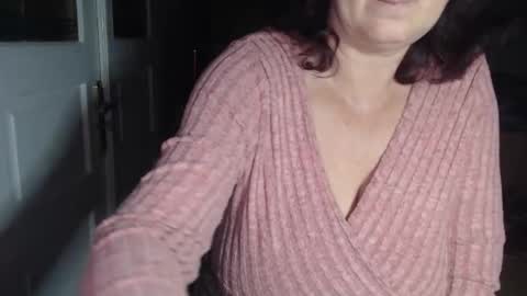 Alidue online show from September 8, 2025, 7:13 pm