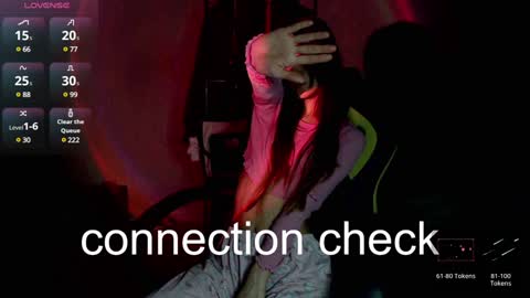 Mia online show from January 29, 2025, 10:22 pm