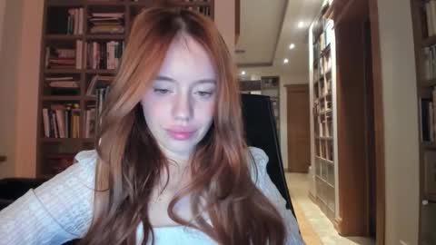 aliensi online show from February 25, 2026, 7:45 pm