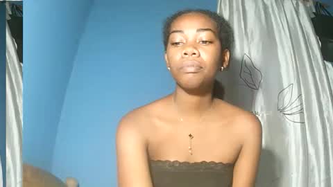 alihane21 online show from February 20, 2026, 11:11 am