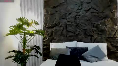 Snapshot of aliice_greco chatting on July 24, 2026, 12:14 pm Alice online show from July 24, 2026, 12:14 pm
