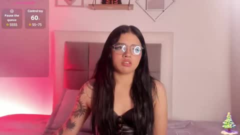 Snapshot of aliice_walker_ chatting on January 18, 2025, 3:05 pm aliice_walker_ online show from January 18, 2025, 3:05 pm