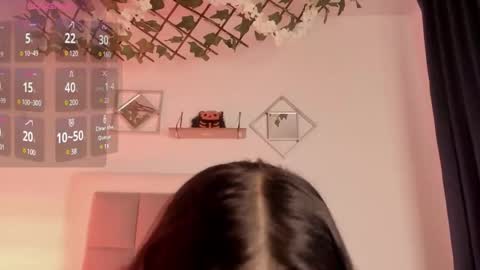 Snapshot of aliice_walker_ chatting on January 22, 2025, 6:52 pm aliice_walker_ online show from January 22, 2025, 6:52 pm