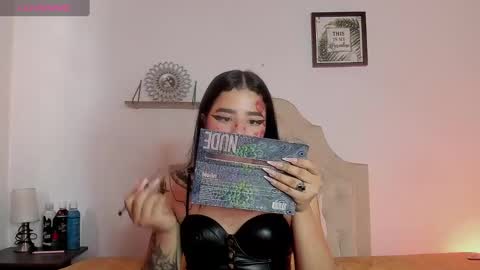 Snapshot of aliice_walker_ chatting on February 10, 2025, 6:35 pm aliice_walker_ online show from February 10, 2025, 6:35 pm