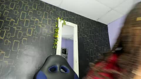 alika online show from January 31, 2025, 1:02 pm