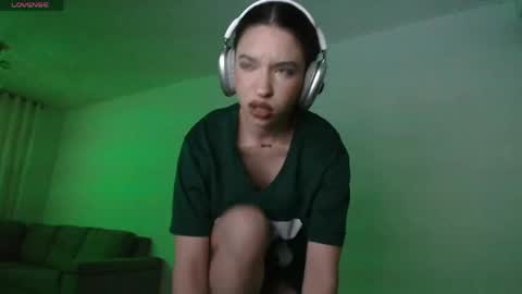  NYX  online show from April 13, 2026, 1:55 am