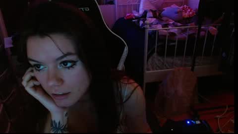 Snapshot of alina_nightshade chatting on June 12, 2026, 5:17 am Alina Nightshade online show from June 12, 2026, 5:17 am