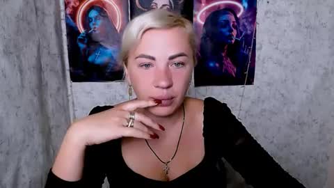 Snapshot of alinafrey_ chatting on July 14, 2026, 4:50 am Alina online show from July 14, 2026, 4:50 am