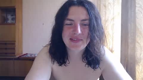 Snapshot of alinaxjames chatting on July 14, 2026, 10:21 am AlinaxJames online show from July 14, 2026, 10:21 am