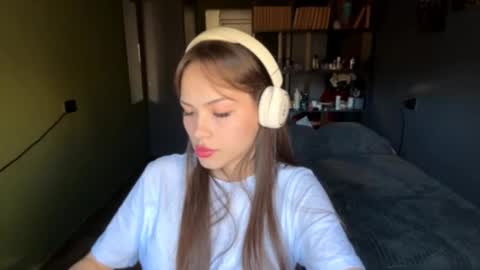 Alice online show from October 21, 2025, 5:08 am