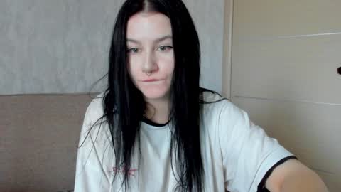 Aline Greeeen online show from December 11, 2024, 5:43 am