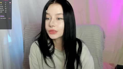 Aline Greeeen online show from February 22, 2025, 1:44 am