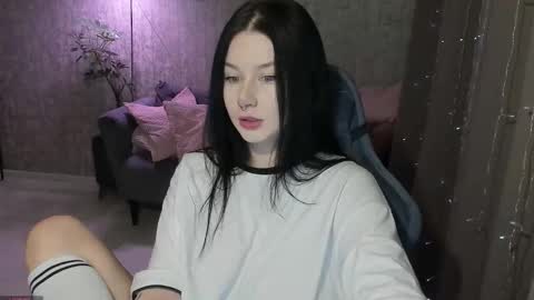 Aline Greeeen online show from October 16, 2025, 1:17 am