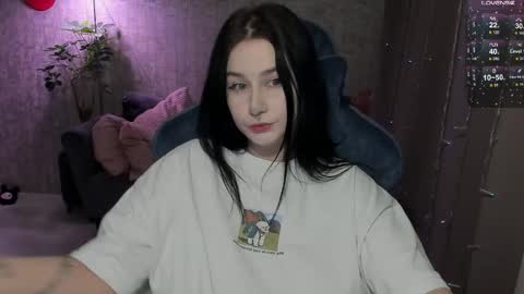 Aline Greeeen online show from April 5, 2026, 10:45 am