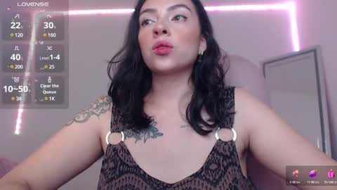 Alejandra online show from January 30, 2025, 8:43 am