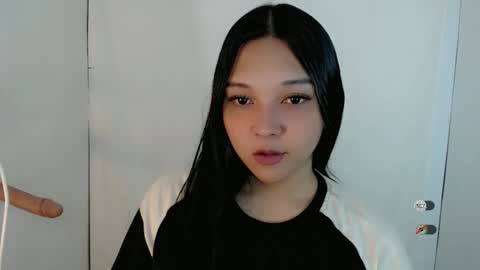 Shanti xhey online show from April 7, 2026, 7:42 am