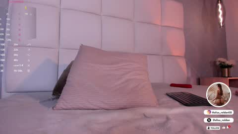     online show from January 10, 2025, 3:06 pm