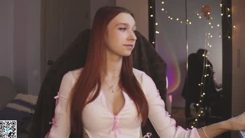 Alice                                   Fansly Alisa01 online show from January 5, 2025, 3:22 am