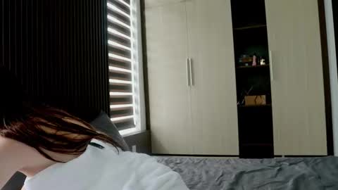 Alice                                   Fansly Alisa01 online show from September 25, 2025, 3:10 am