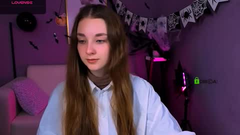 Alisa online show from October 25, 2025, 11:40 am