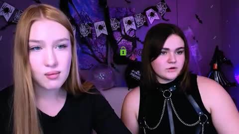 Alisa online show from October 28, 2025, 11:29 pm