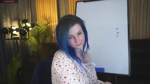 Snapshot of alisagrace chatting on May 20, 2026, 12:44 pm alisagrace online show from May 20, 2026, 12:44 pm